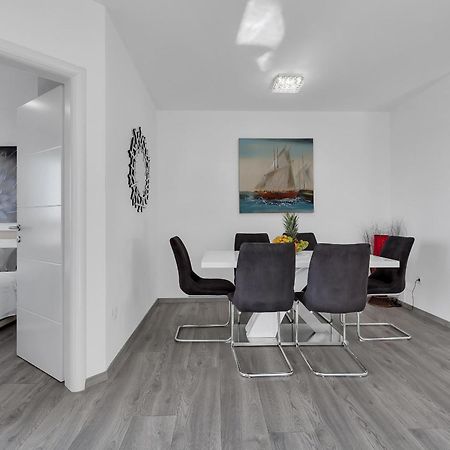 Sea View Apartments Dammi With Free Parking Makarska Luaran gambar