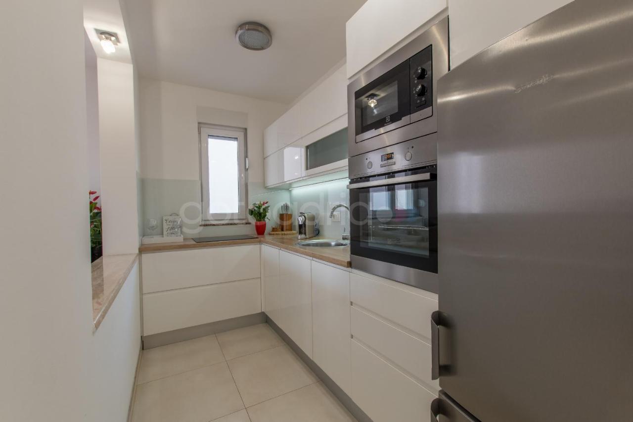Sea View Apartments Dammi With Free Parking Makarska Luaran gambar