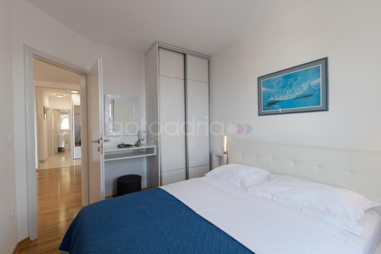 Sea View Apartments Dammi With Free Parking Makarska Luaran gambar