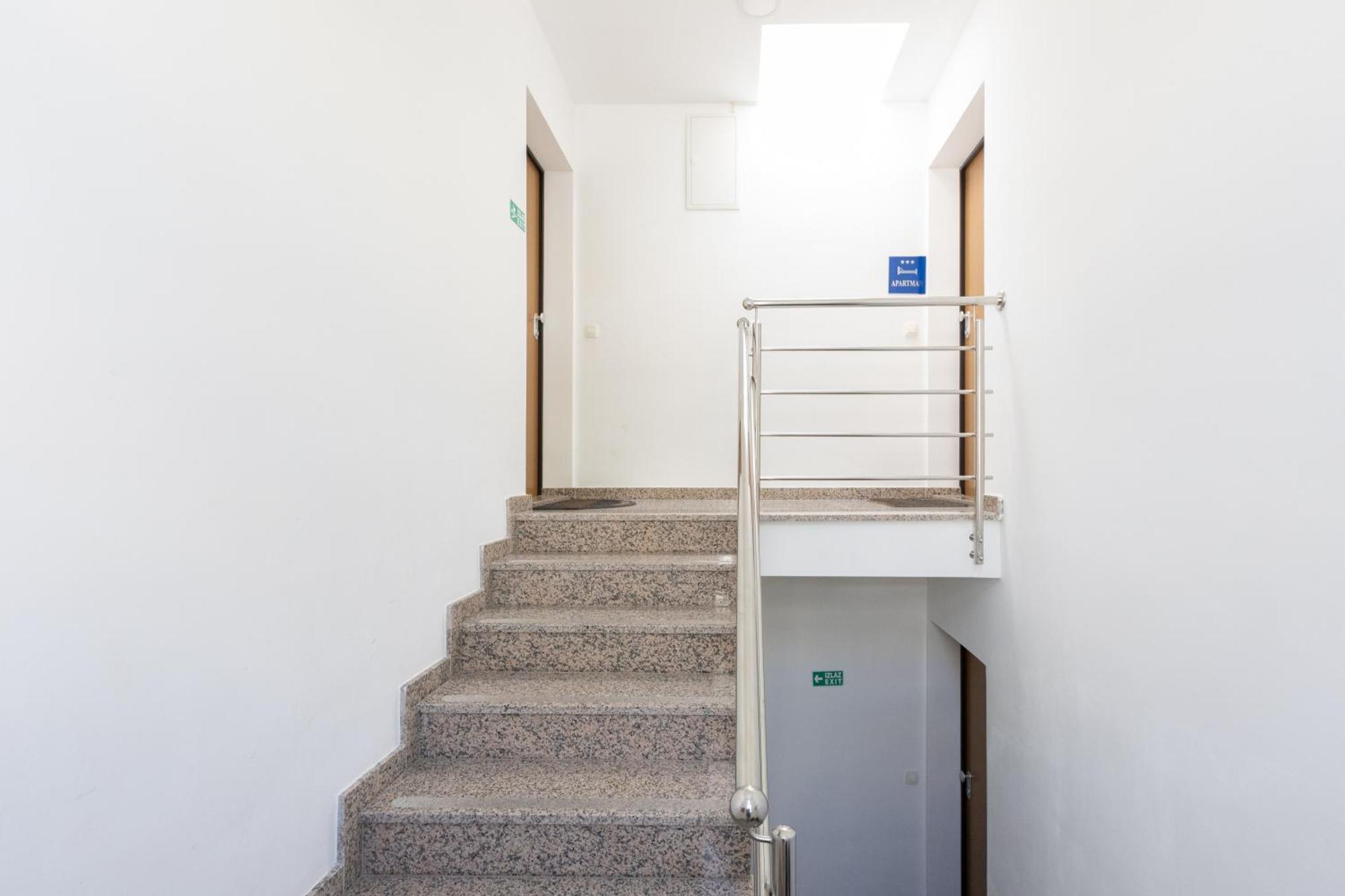 Sea View Apartments Dammi With Free Parking Makarska Luaran gambar